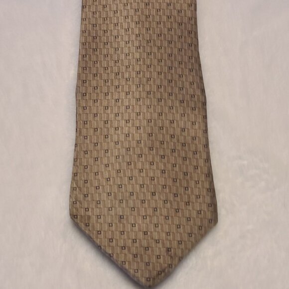 Jones New York Men's Tie 100% Imported Silk Made In USA Tan Geometric Pattern - Picture 6 of 10